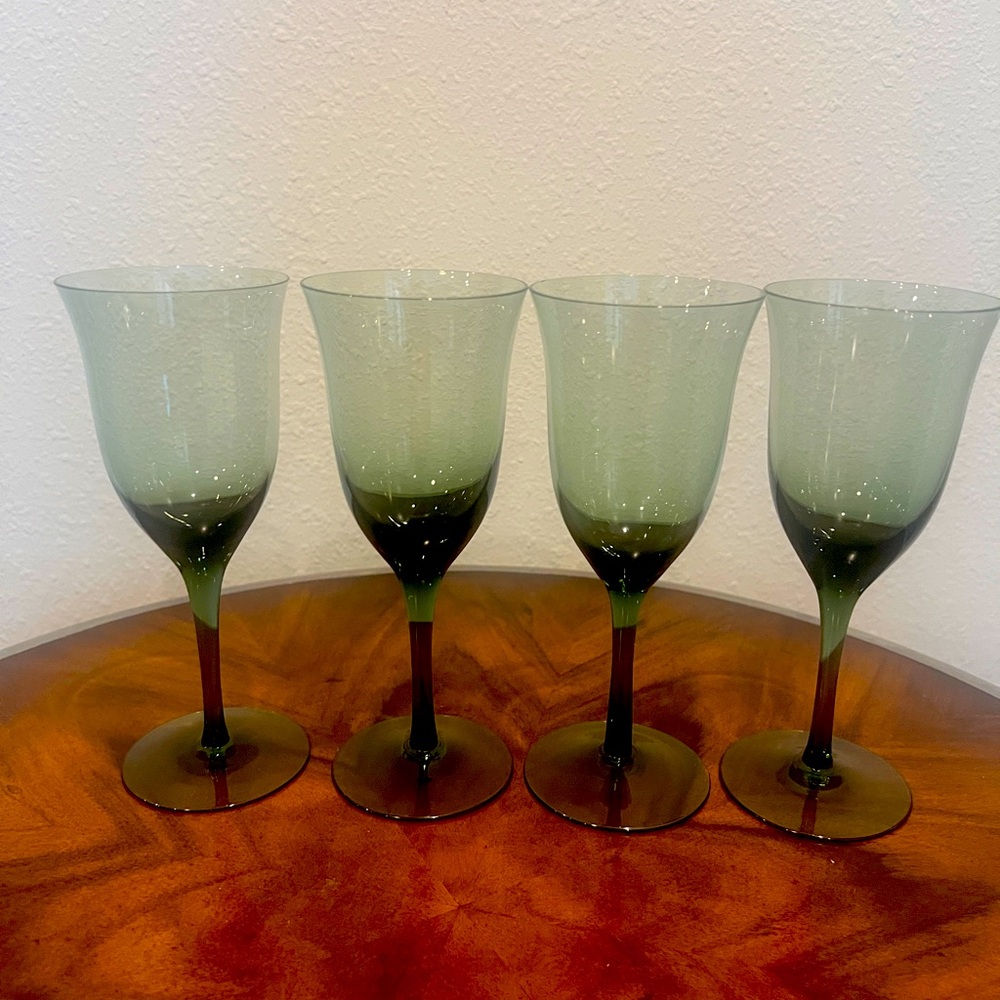 Calico Set of 4 Hand Blown Wine Glasses Tivoli Blue Made In Japan 1970’s - Picture 6 of 8
